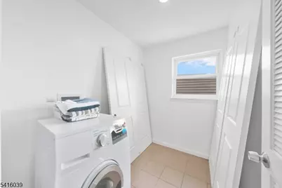 335 S 20th St, Newark, NJ 07103 - Photo 15