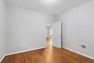 543 N Grove St, East Orange, NJ 07017 - Photo 27