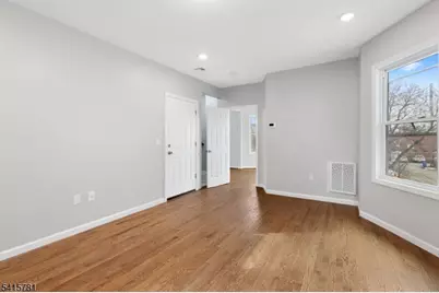 543 N Grove St, East Orange, NJ 07017 - Photo 7