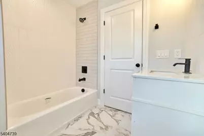 236-238 Keer Ave, Newark, NJ 07112 - Photo 25