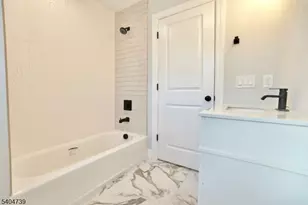 236-238 Keer Ave, Newark, NJ 07112 - Photo 25