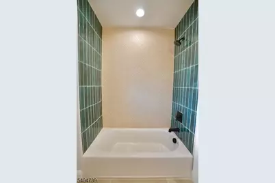 236-238 Keer Ave, Newark, NJ 07112 - Photo 13