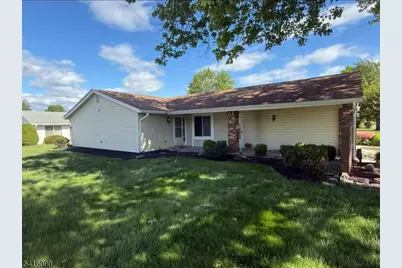187A Newport Rd, Monroe Township, NJ 08831 - Photo 3