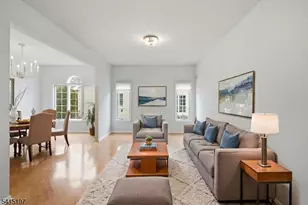 27 Chandler Ct, Monroe Township, NJ 08831 - Photo 11