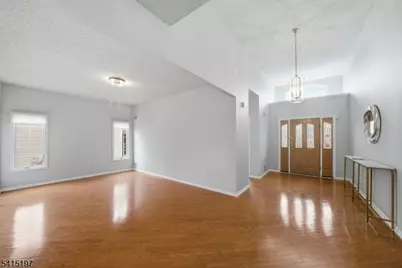 27 Chandler Ct, Monroe Township, NJ 08831 - Photo 23