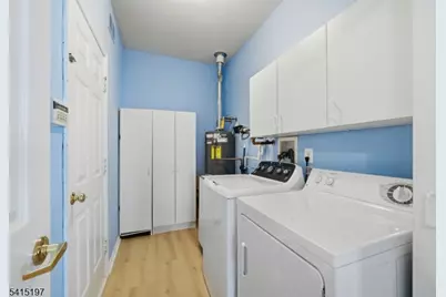 27 Chandler Ct, Monroe Township, NJ 08831 - Photo 39