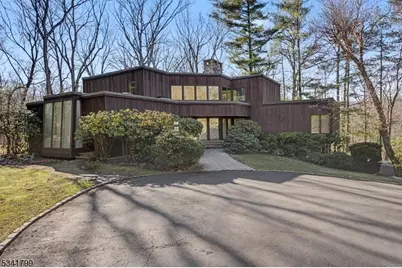 115 Hill Hollow Rd, Watchung, NJ 07069 - Photo 3