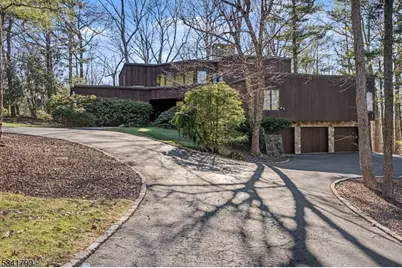 115 Hill Hollow Rd, Watchung, NJ 07069 - Photo 7