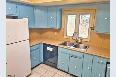 52 Valley View Rd, High Bridge, NJ 08829 - Photo 7