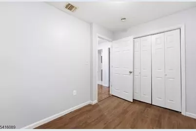 9 Godwin Ave, Paterson, NJ 07501 - Photo 15