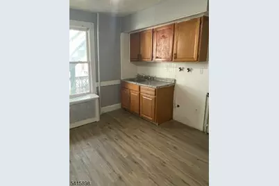 49 Cambridge St #1, East Orange, NJ 07018 - Photo 3