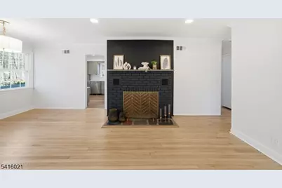 54 Cobb Rd, Mountain Lakes, NJ 07046 - Photo 7