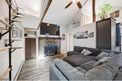 42 Woodside Dr, West Milford Twp., NJ 07480 - Photo 17