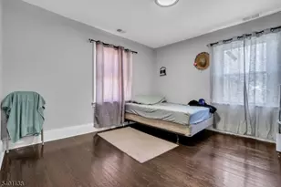 320 Pine St, Roselle, NJ 07203 - Photo 17