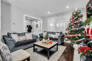 320 Pine St, Roselle, NJ 07203 - Photo 7