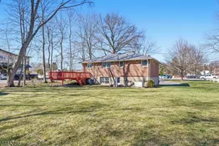 67 Newark Pompton Turnpike, Riverdale, NJ 07457 - Photo 7