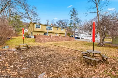 31 Blue Ridge Ave, Green Brook Township, NJ 08812 - Photo 23