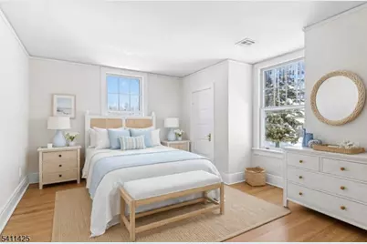 201 Maple Pl, Cranford Township, NJ 07016 - Photo 29