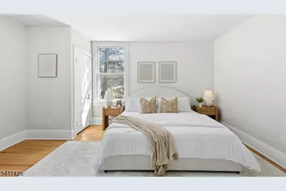 201 Maple Pl, Cranford Township, NJ 07016 - Photo 21