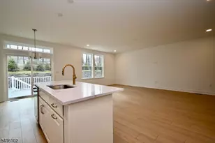 26 Arowana Rd, Randolph Township, NJ 07869 - Photo 11