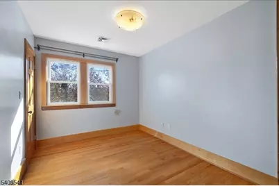 24-09 Rosalie St, Fair Lawn, NJ 07410 - Photo 15