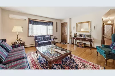 36 Page Dr, Oakland, NJ 07436 - Photo 5