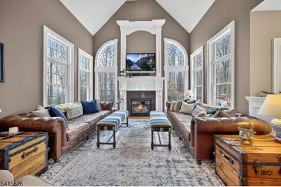 14 Jenny Layne, Vernon, NJ 07461 - Photo 5