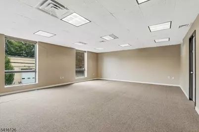 3 Tice Rd, Franklin Lakes, NJ 07417 - Photo 9