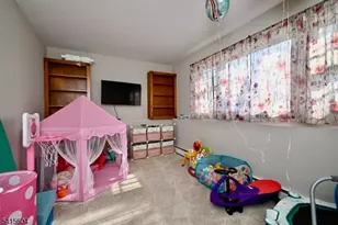 27 Caro Dr, West Milford, NJ 07438 - Photo 15