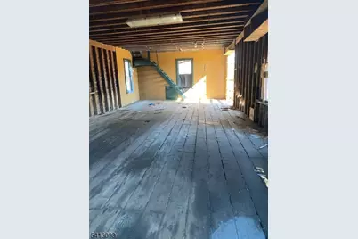 197 E Mill Rd, Washington Township, NJ 07853 - Photo 13