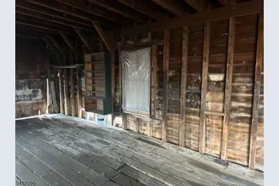 197 E Mill Rd, Washington Township, NJ 07853 - Photo 21