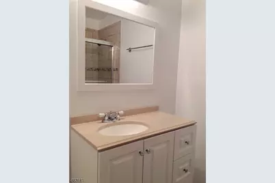 64 Sycamore Ct, Bernards Township, NJ 07920 - Photo 15