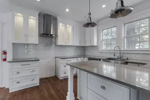 449 Park Ave, Orange, NJ 07050 - Photo 9