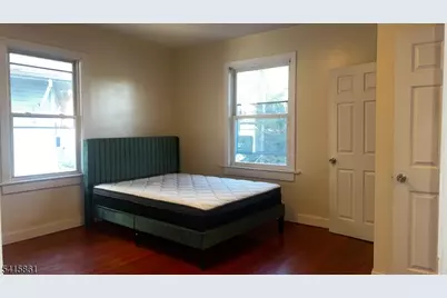 127 S Burnett St, East Orange, NJ 07018 - Photo 9