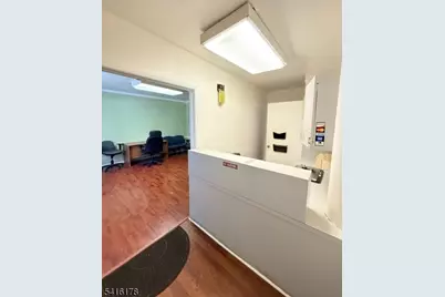 500 Mount Prospect Ave, Newark, NJ 07104 - Photo 3