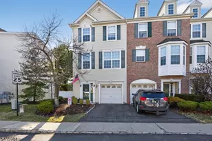 16 Sundance Way, Lopatcong Township, NJ 08865 - Photo 1