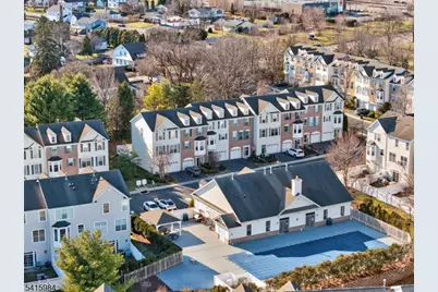 16 Sundance Way, Lopatcong Township, NJ 08865 - Photo 5