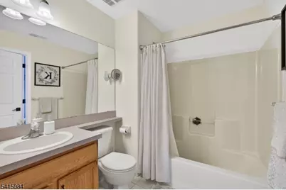 16 Sundance Way, Lopatcong Township, NJ 08865 - Photo 35