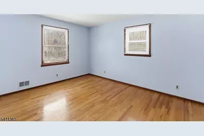 439 Long Hill Rd, Hillsborough Township, NJ 08844 - Photo 23