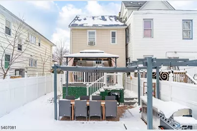 32 Elmwood Ter, Irvington, NJ 07111 - Photo 23