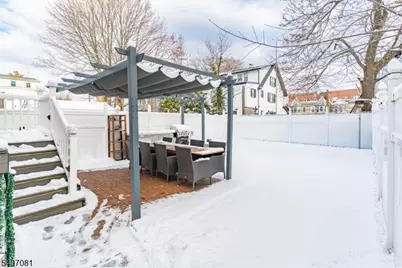 32 Elmwood Ter, Irvington, NJ 07111 - Photo 21