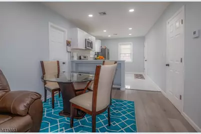 65 Rutgers St, Irvington, NJ 07111 - Photo 5