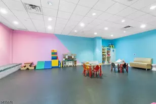 4 Beacon Way 1703, Jersey City, NJ 07304 - Photo 13