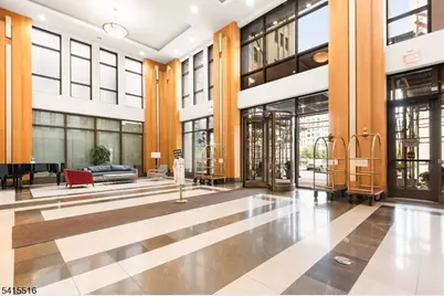 4 Beacon Way 1703, Jersey City, NJ 07304 - Photo 7