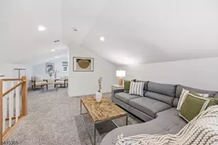 16 Stephen St, Montclair Twp., NJ 07042 - Photo 31