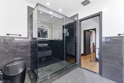 9 New Brier Ln, Clifton, NJ 07012 - Photo 19