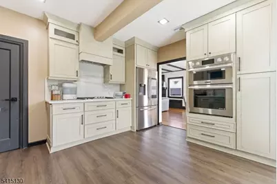 9 New Brier Ln, Clifton, NJ 07012 - Photo 13