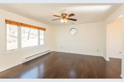 22 Mountain Heights Dr, Byram Township, NJ 07871 - Photo 11