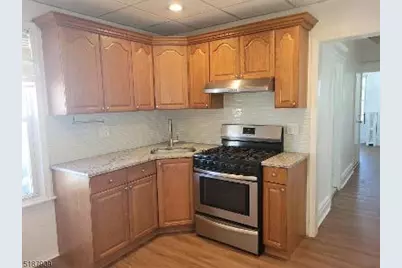 25 Kingsley St, West Orange Township, NJ 07052 - Photo 3