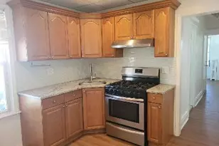 25 Kingsley St, West Orange Township, NJ 07052 - Photo 3